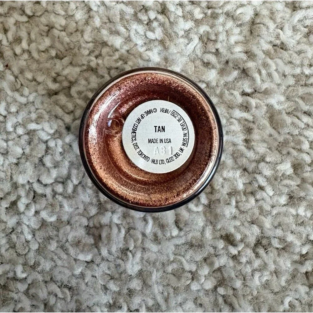 MAC Pigment TAN Color Powder ~ 4.5g/0.15oz Full Size